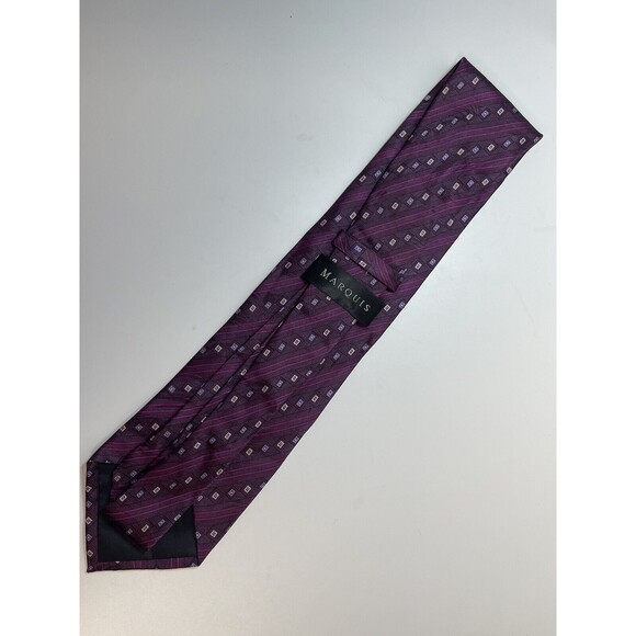 Marquis 100% Silk Geometric Print Purple Neck Tie - Picture 4 of 7
